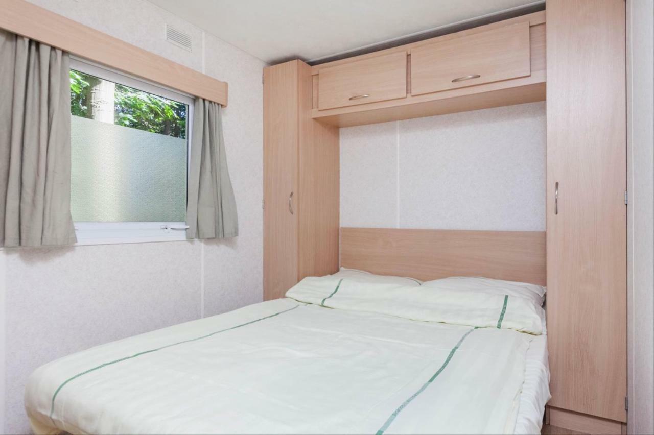 Ra Veluwe Mobile Home Arnhem Esterno foto