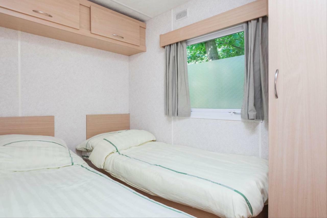 Ra Veluwe Mobile Home Arnhem Esterno foto